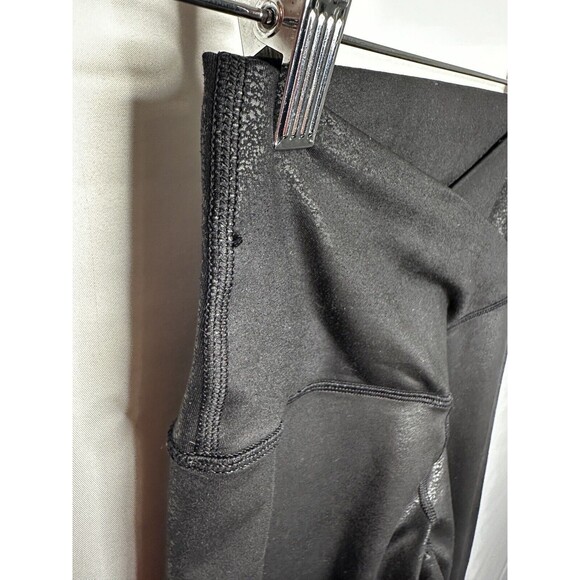 Offline Aerie Faux Leather The Hugger High Waisted Crackle Leggings Size Small - Picture 5 of 9
